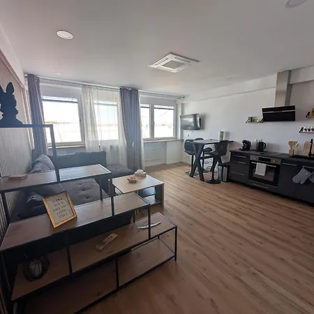 Apartment M4 *